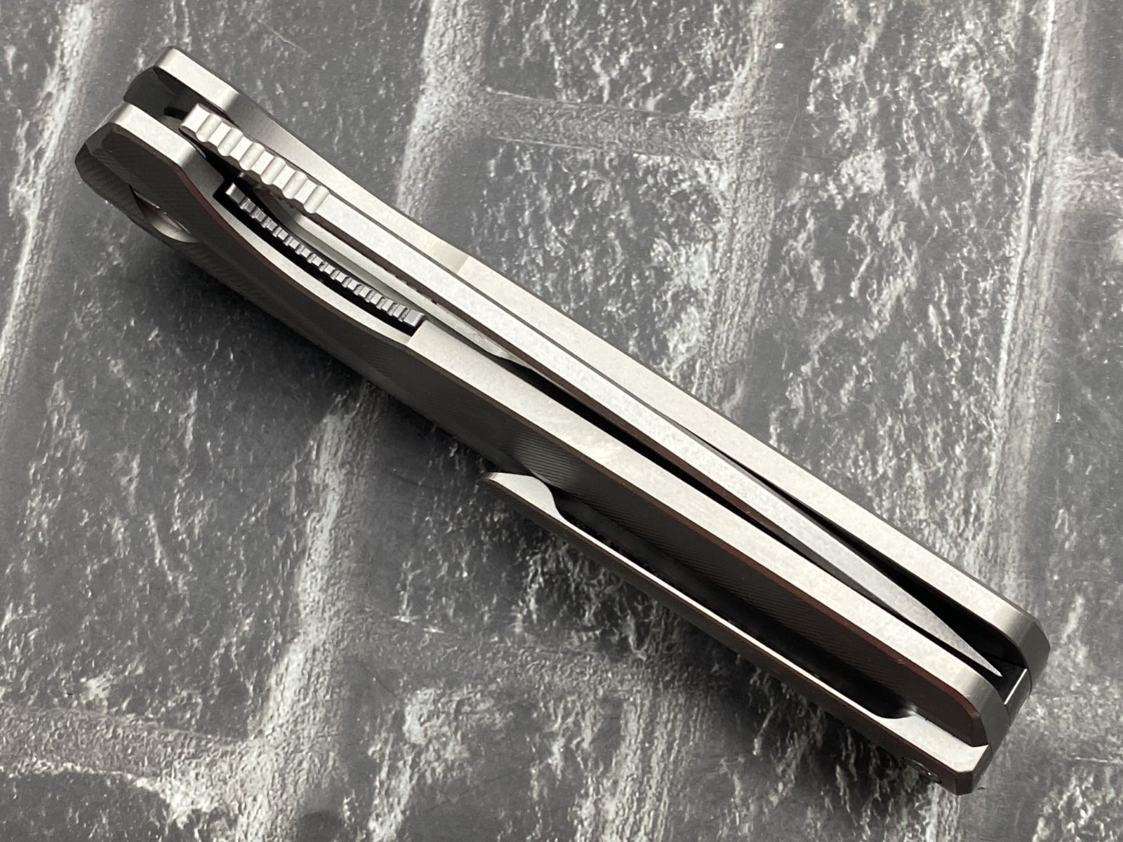 TwoSun TS490 Folding Knife – 14C28N Blade Titanium Handle