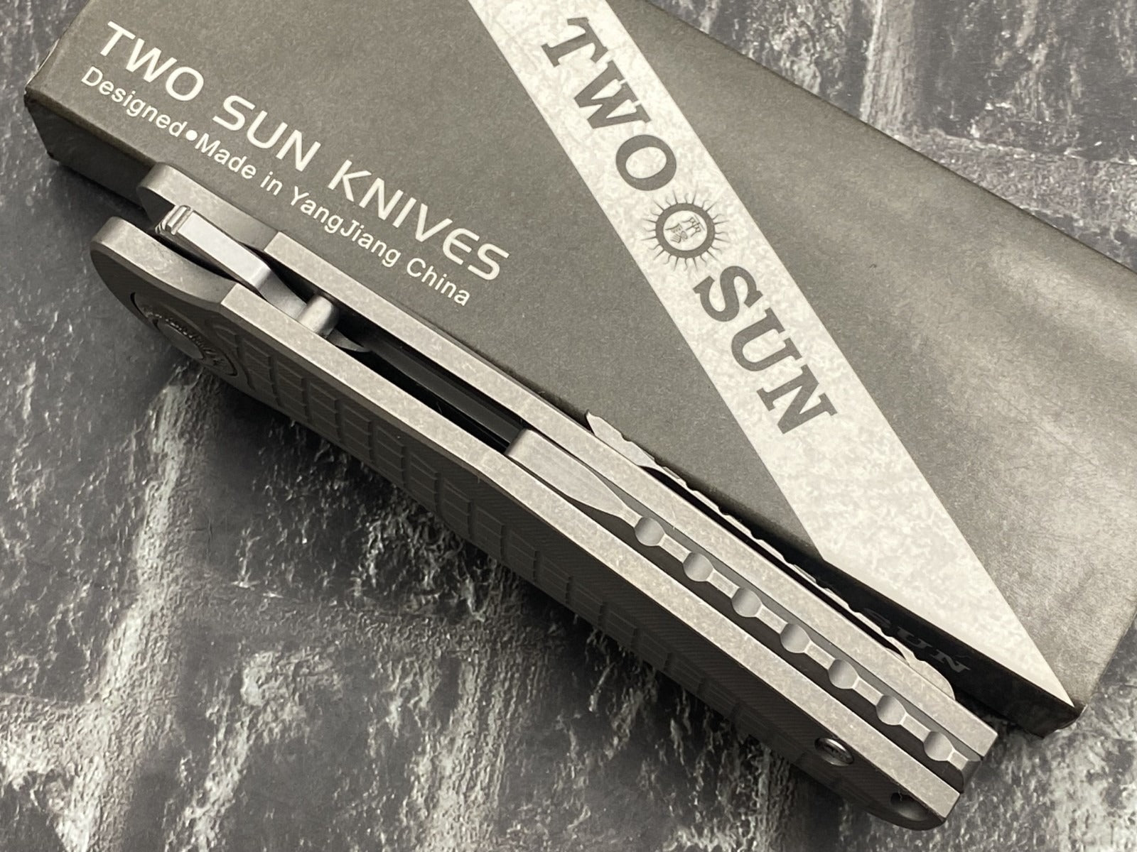 Twosun TS559 Titanium Folding Knife – 14C28N Stonewash Blade