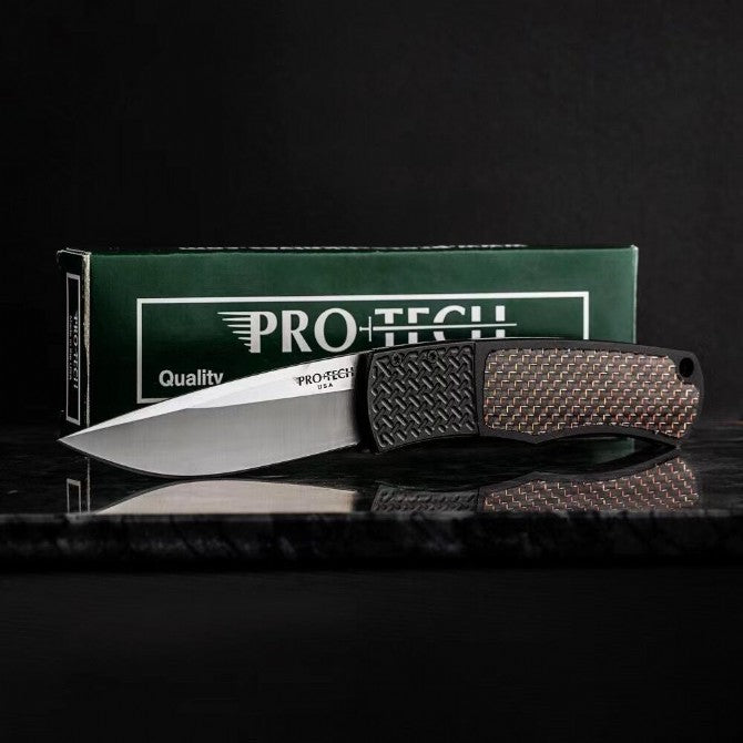 PROTECH Magic BR-1 | 154CM Steel Side-Opening  Tool | Colored Carbon Fiber & Aircraft Aluminum Handle