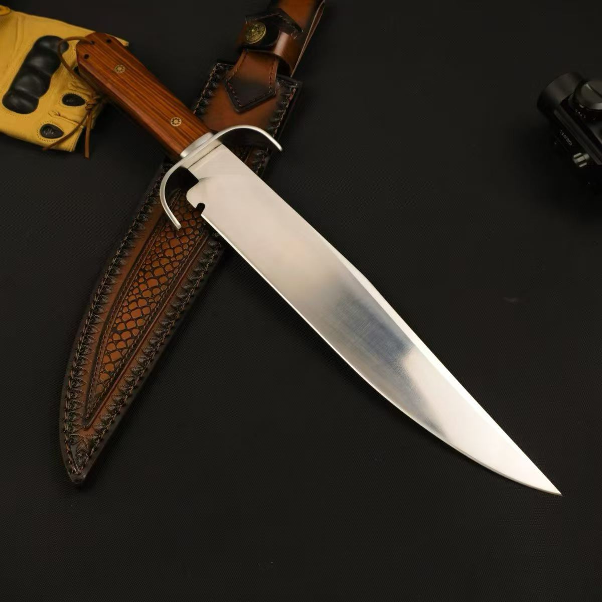 AUS-8 Red Sandalwood Fixed Blade Knife – 32cm Blade | Leather Sheath