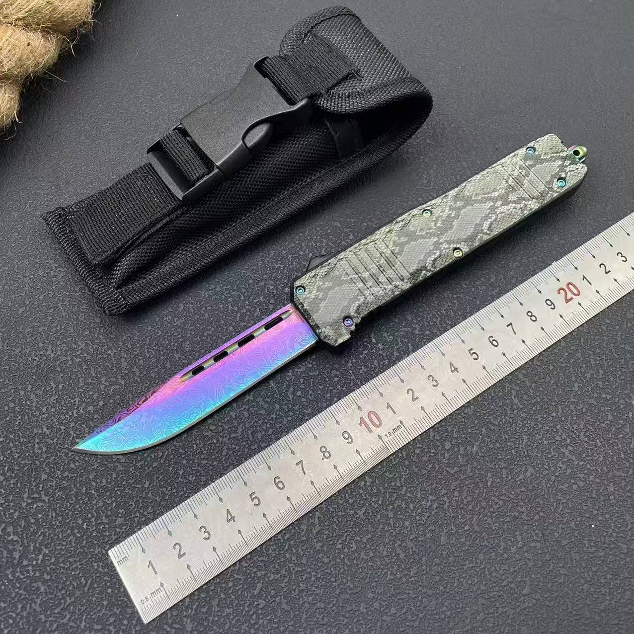 Rainbow Troodon Knife – 440 Steel | Zinc Alloy Snake-Pattern Handle | Nylon Sheath