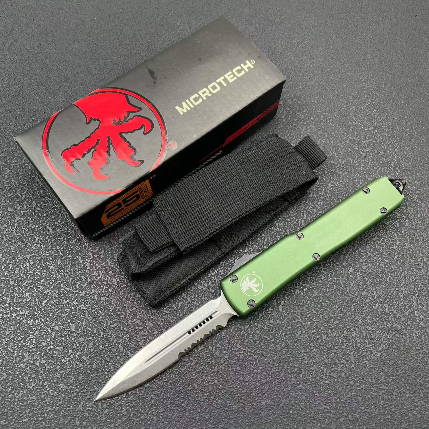 Mic UT85 Custom Edition Serrated Folding Knife – Aluminum Alloy Handle