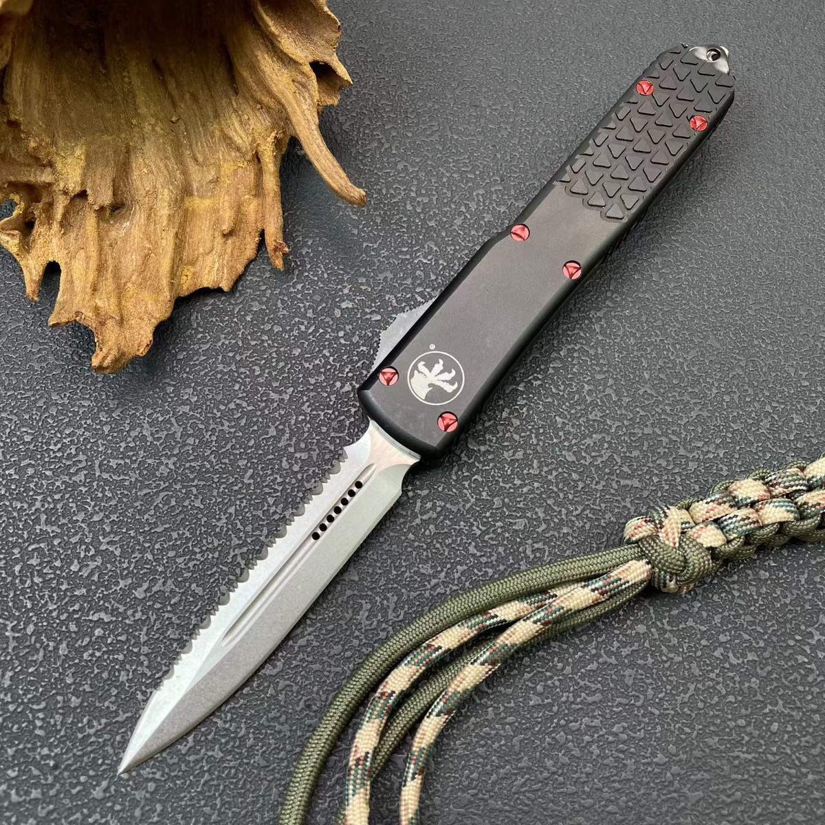 Aluminum Alloy UT85 Serrated Edge Tactical Knife 7CR14MOV