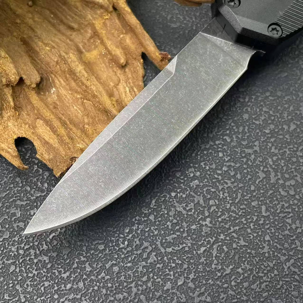 Black Tactical Knife 5GR13 Blade Aluminum Alloy Handle
