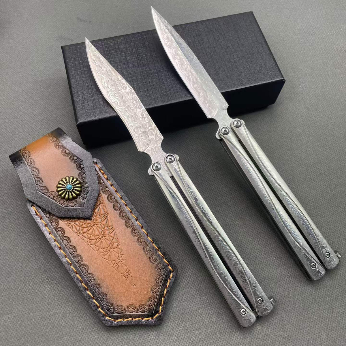 Premium Damascus Steel Folding Knife - Engraved Stainless Handle, VG10 Core
