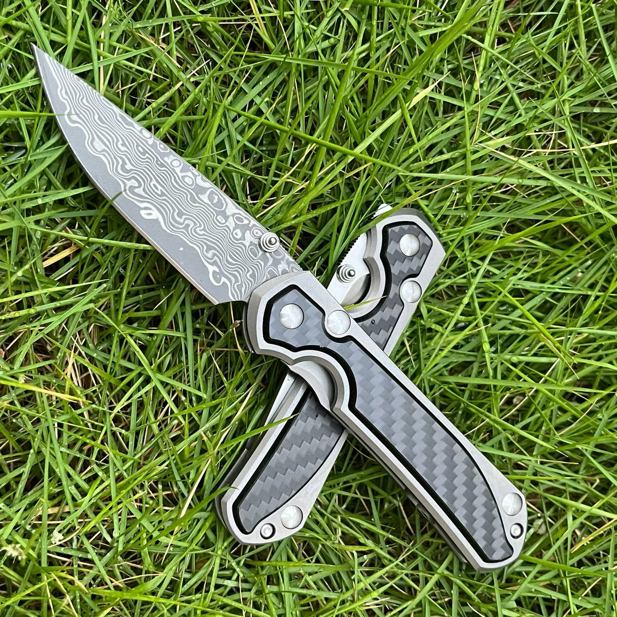 Damascus & VG10 Steel Folding Pocket Knife – Titanium & Carbon Fiber Handle