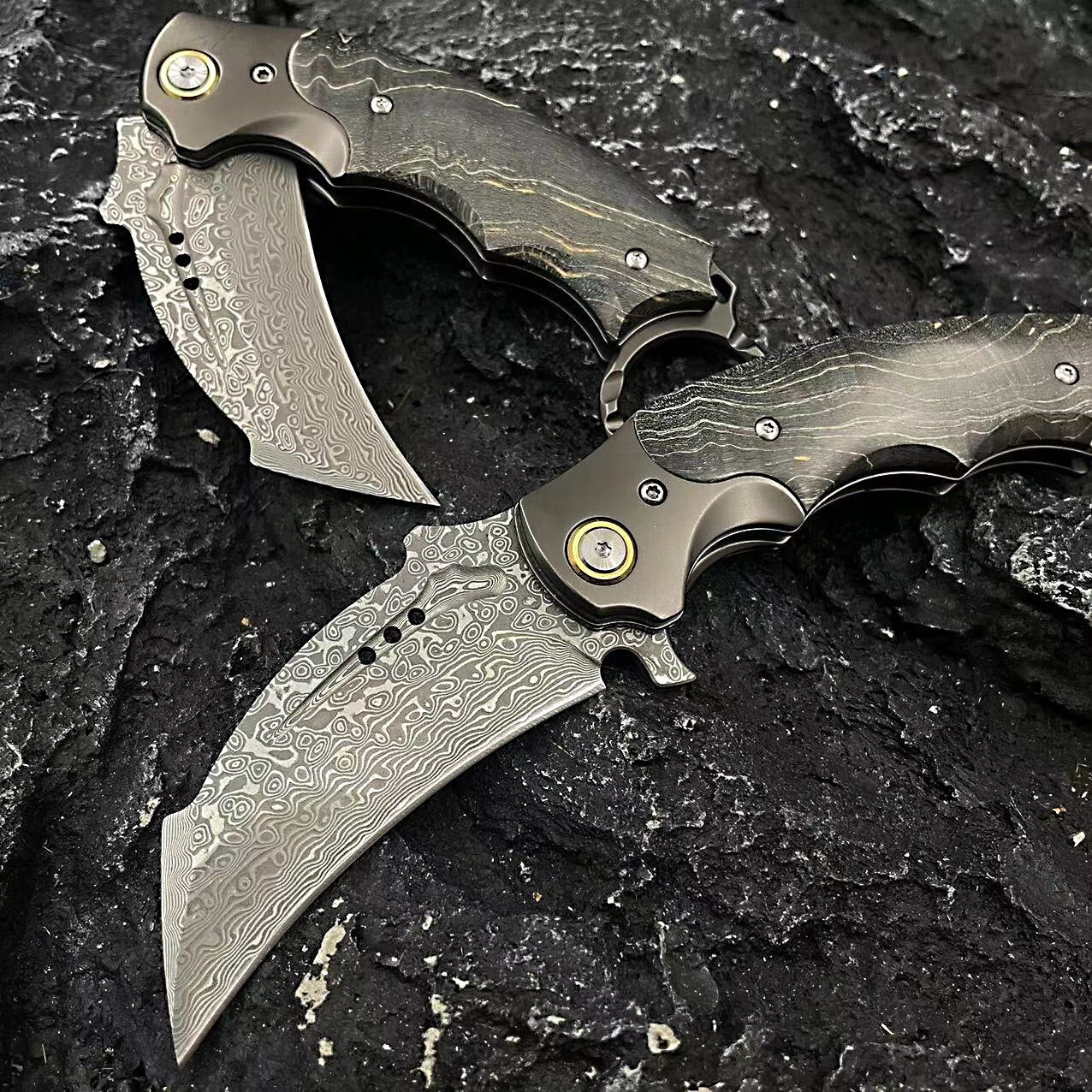 New VG10 Damascus Blade Wood Handle Collection Folding Knife C02