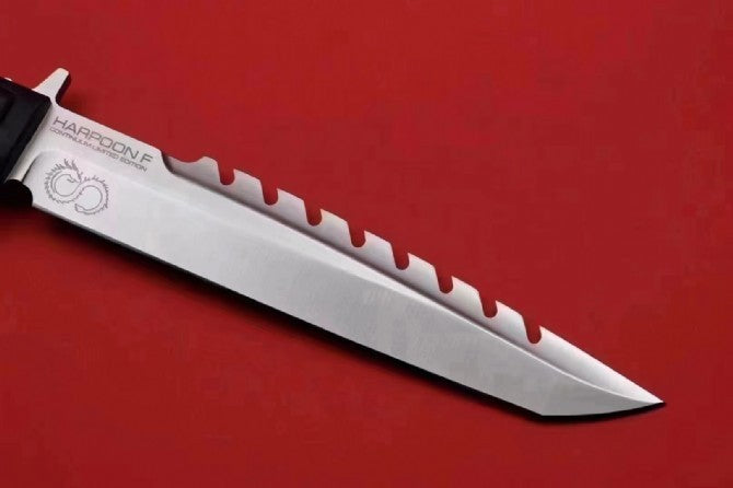 New N690 Steel Fixed Blade Forprene Handle Camping Knife VTH10