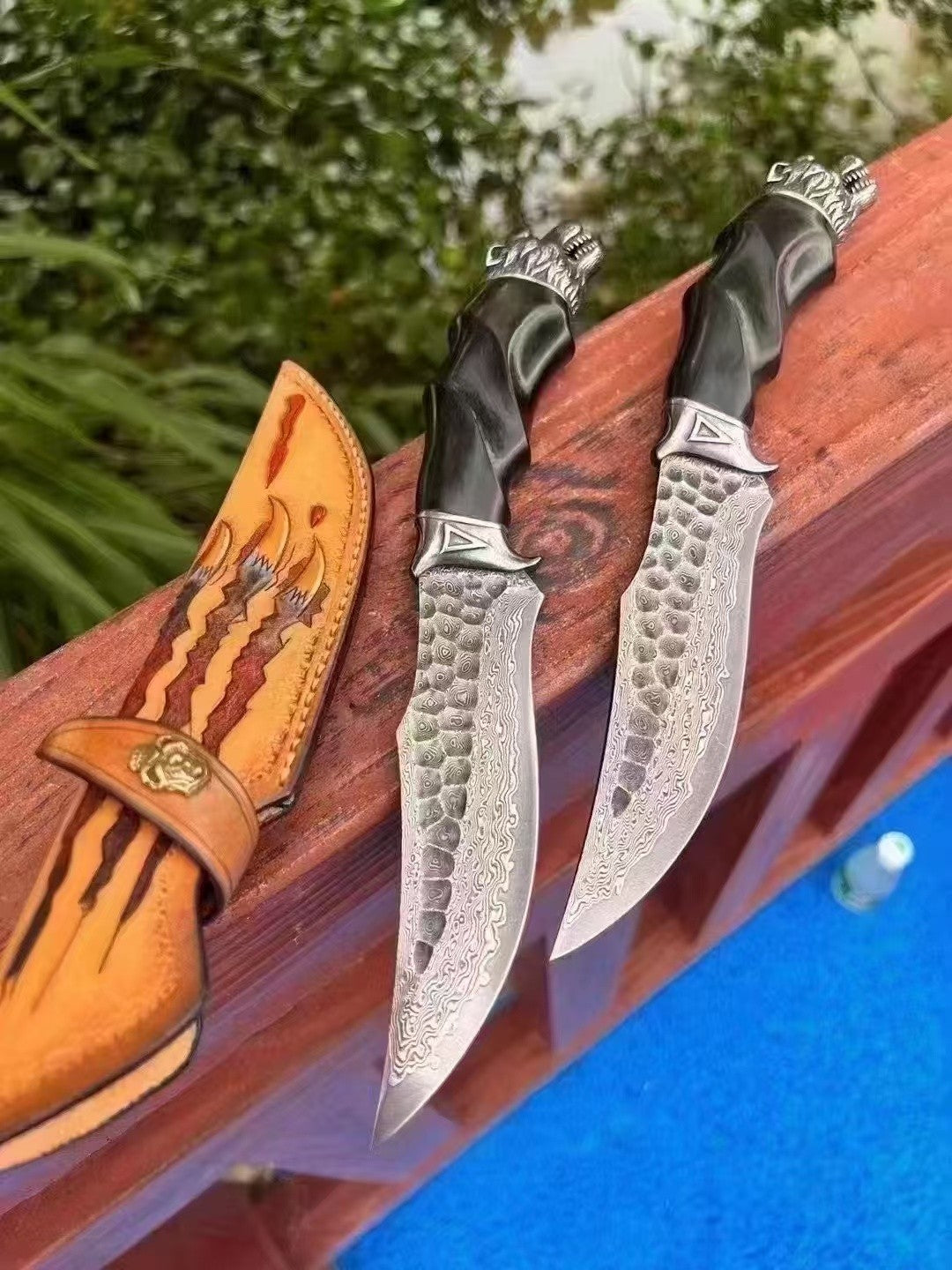 10'' New Handmade Forged Damascus Blade Wood Handle Knife VTH84