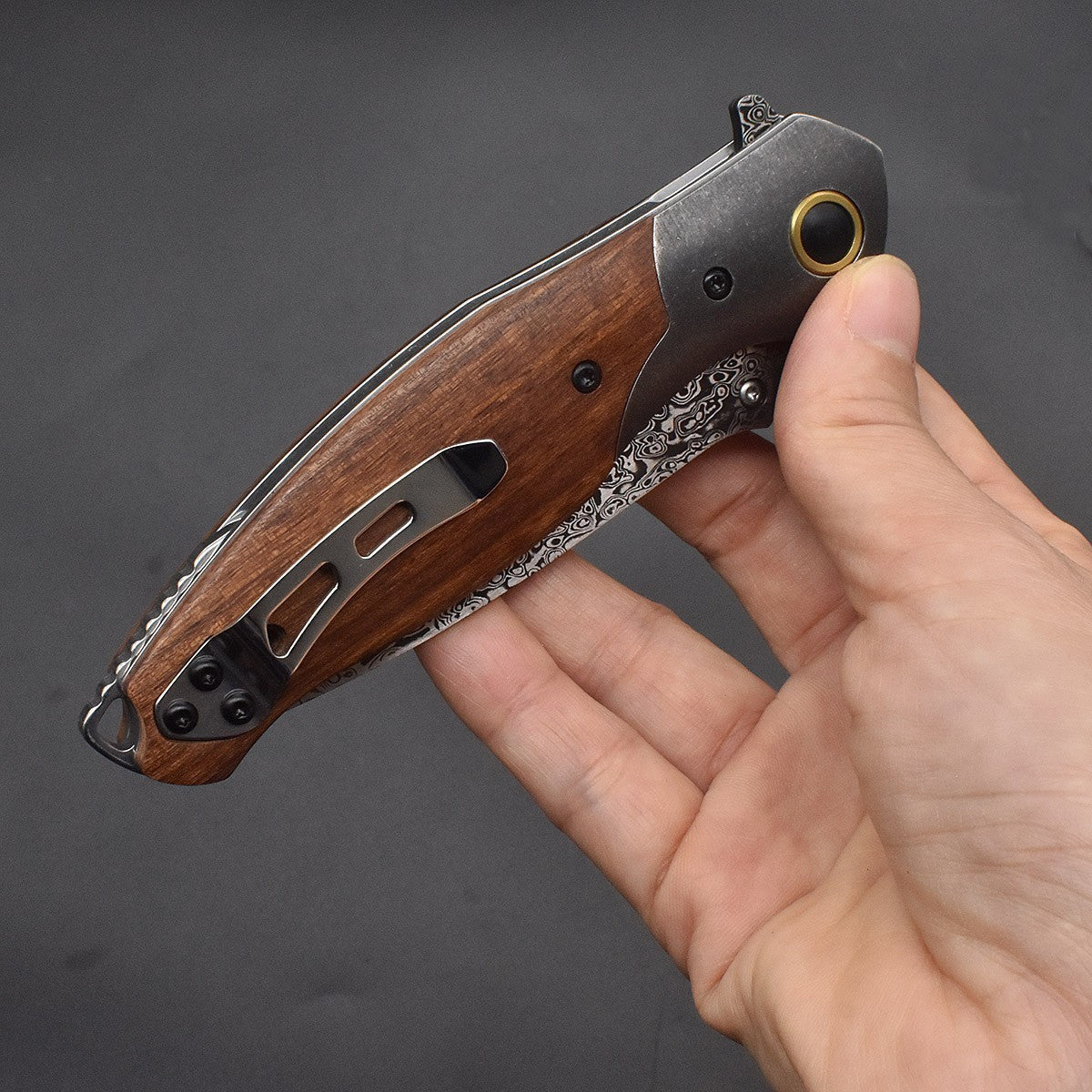 New Folding Knife VG10 Damascus Blade Wood Handle PocketKnife VTF38