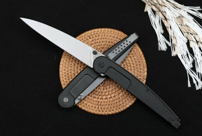 New Manual Folding Knife N690 Blade Aluminum Handle Pocket Knife VTF176