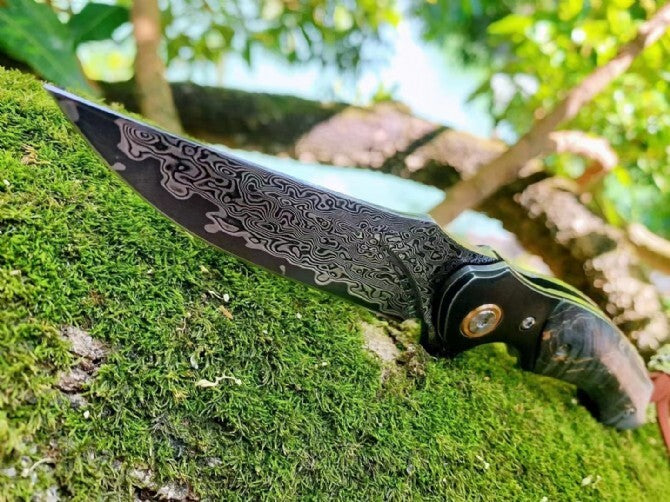 8'' New Folding Knife VG10 Damascus Blade Wood Handle Camping PocketKnife VTF99