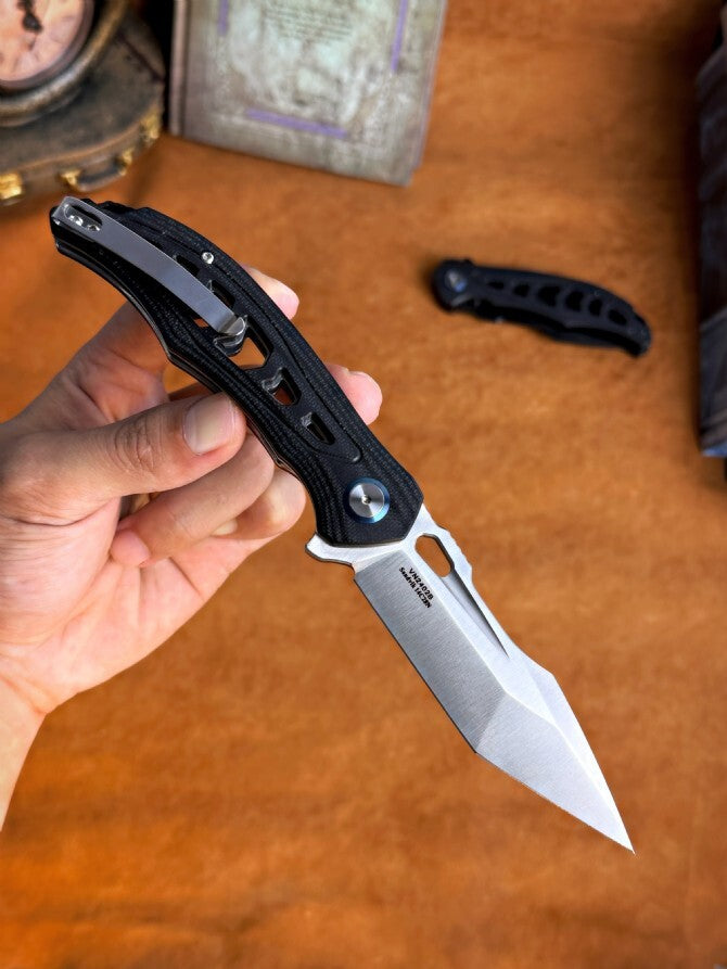 8'' New FoldingKnife 14C28N Blade G10 Handle EDC Knife VTF75