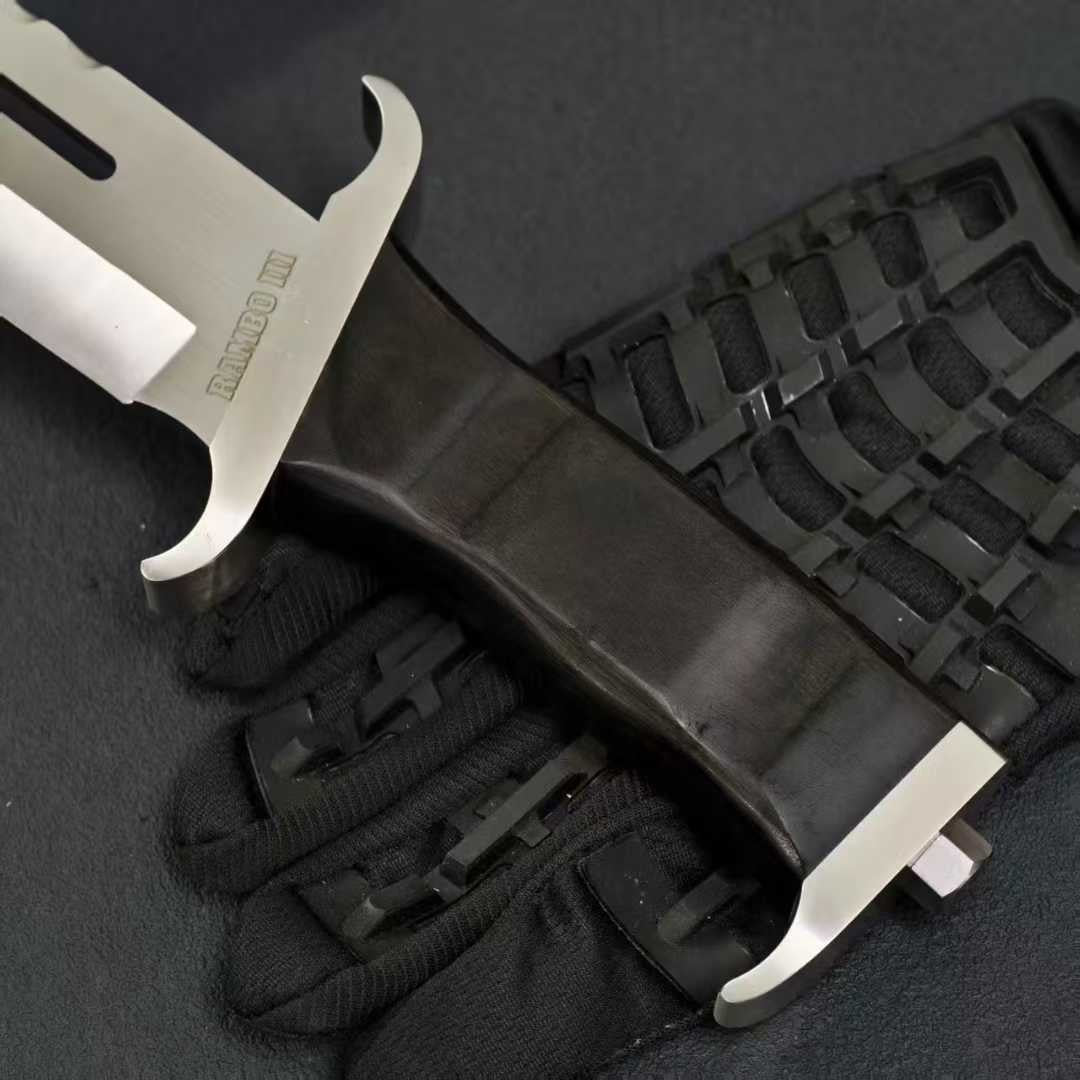New Rambo III Limited Signature Camping Knife VTH37